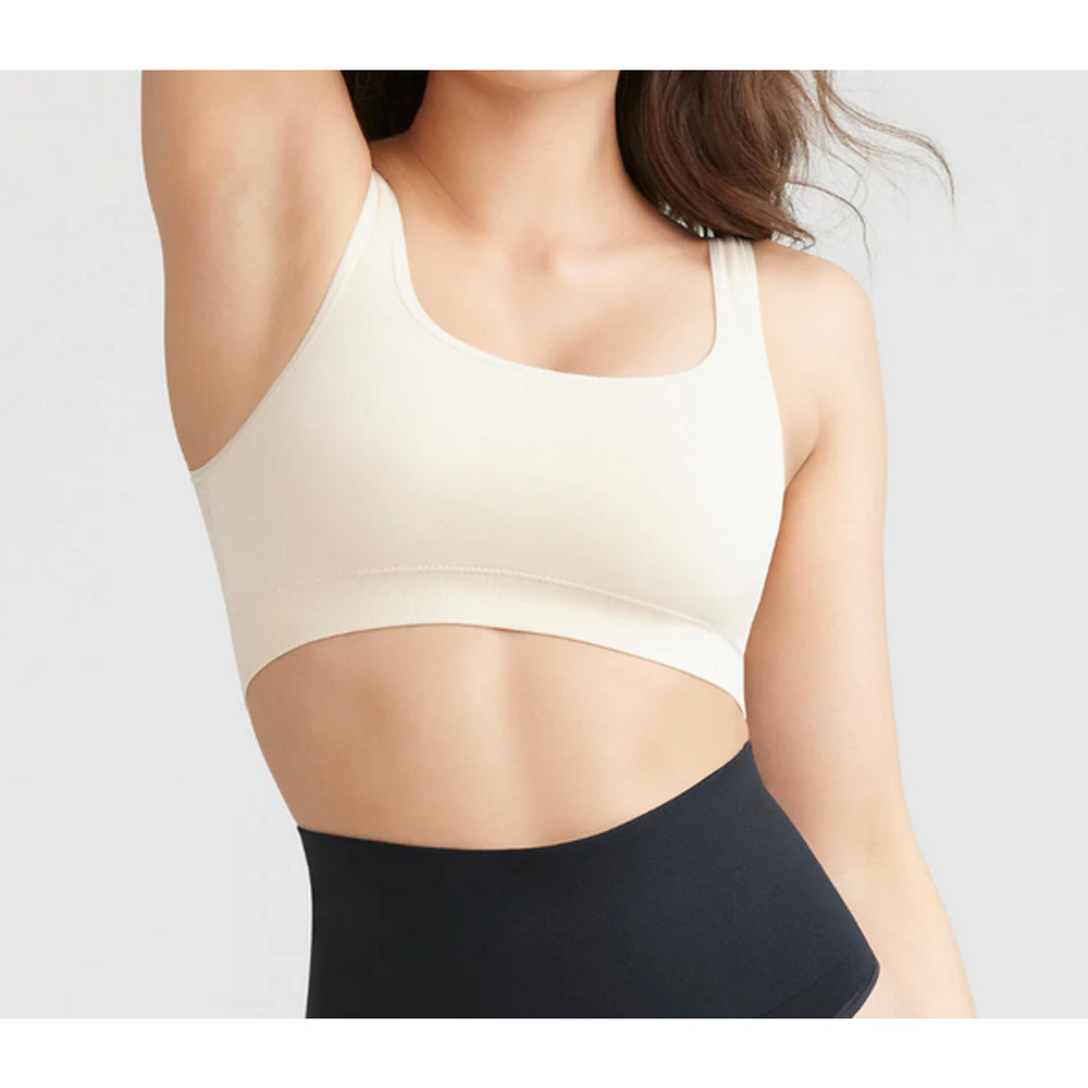 Yummie Ivory/White Scoop Neck Seamless Bra With Removable Cups 1X/2X‎ Shapewear
